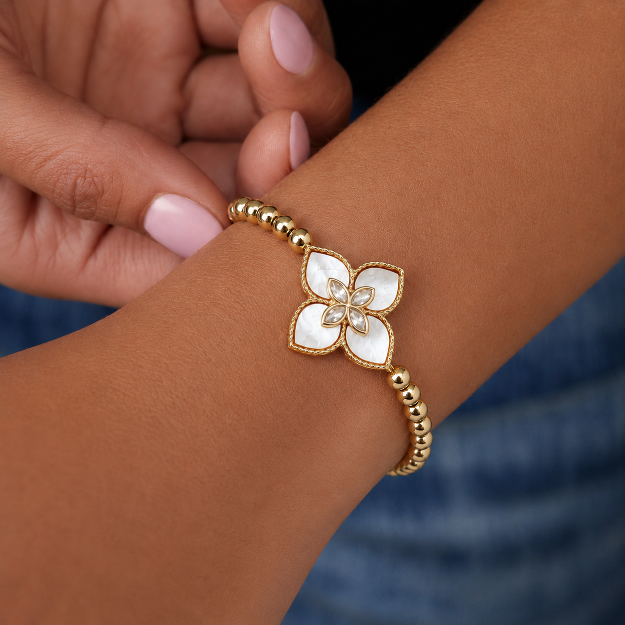 Mother of Pearl Clover Bracelet