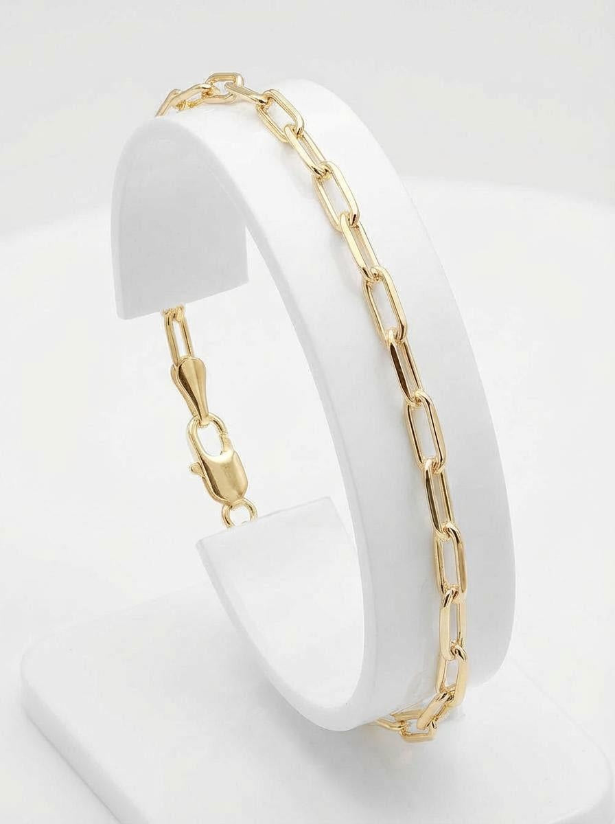 Paper clip chain bracelet with lobster clasp and 14K gold plated finish